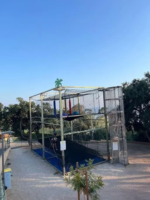 Campingplads La Cabane De Bob - Saint-Raphael
